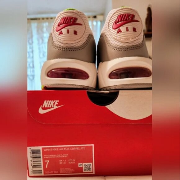 Size 7 - Nike Air Max Correlate White Fireberry Lime Green W - Picture 4 of 8